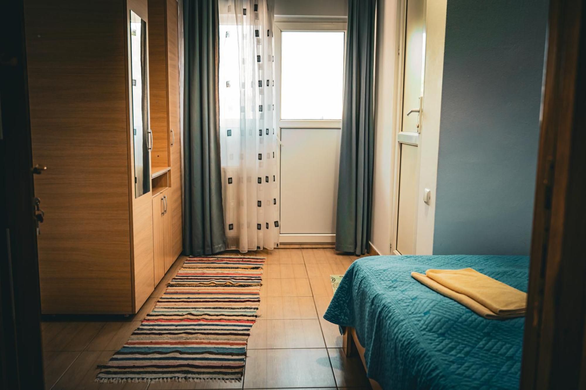 Casa La Dinamo Hotel Două Mai Екстериор снимка
